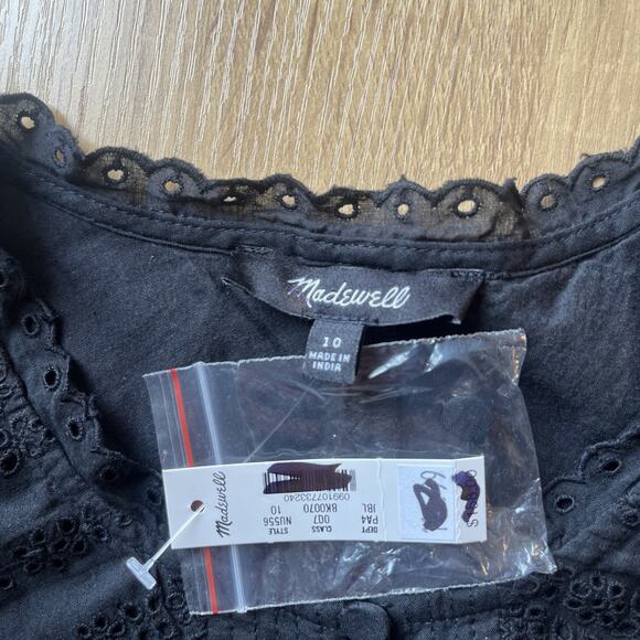 $158 NWT Madewell Eyelet Flutter Sleeve Mini Dress Size 10 Cotton Black NU556 - Picture 7 of 7